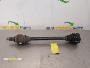 Gebruikte Steekas rechts-achter BMW 5 serie Touring (E61) 525i 24V Prijs € 69,99 Margeregeling aangeboden door Autorecycling Joure B.V.