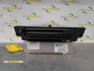 Gebruikte Radio module BMW 5 serie Touring (E61) 525i 24V Prijs € 299,00 Margeregeling aangeboden door Autorecycling Joure B.V.