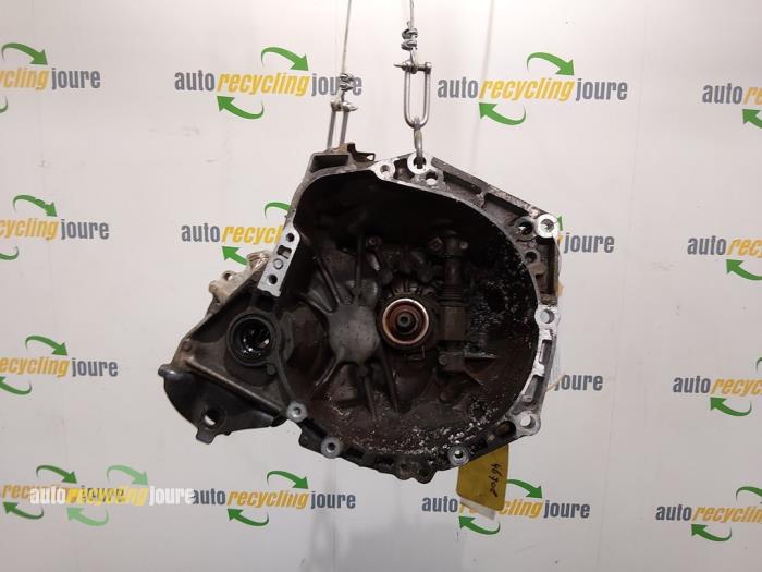Gebruikte Versnellingsbak Opel Corsa D 1.3 CDTi 16V ecoFLEX Prijs € 375,00 Margeregeling aangeboden door Autorecycling Joure B.V.