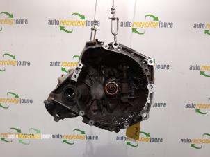 Gebruikte Versnellingsbak Opel Corsa D 1.3 CDTi 16V ecoFLEX Prijs € 375,00 Margeregeling aangeboden door Autorecycling Joure B.V.