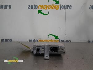 Gebruikte Stuurbekrachtiging Computer Mitsubishi Colt (Z2/Z3) 1.3 16V Prijs € 49,99 Margeregeling aangeboden door Autorecycling Joure B.V.