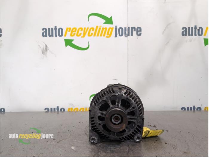 Gebruikte Alternator BMW 3 serie Touring (E46/3) 320d 16V Prijs € 74,99 Margeregeling aangeboden door Autorecycling Joure B.V.