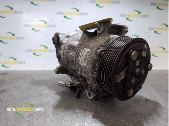 Gebruikte Aircopomp Renault Megane IV (RFBB) 1.2 Energy TCE 130 Prijs € 59,99 Margeregeling aangeboden door Autorecycling Joure B.V.