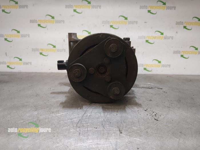 Gebruikte Aircopomp Volvo V50 (MW) 1.8 16V Prijs € 44,99 Margeregeling aangeboden door Autorecycling Joure B.V.