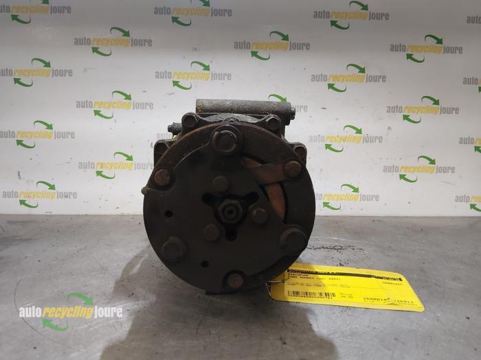Gebruikte Aircopomp Ford Mondeo III Wagon 1.8 16V Prijs € 59,99 Margeregeling aangeboden door Autorecycling Joure B.V.