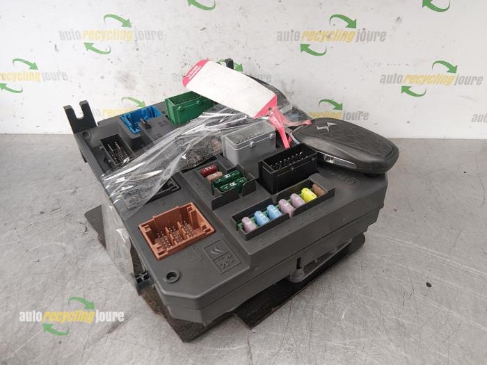 Computer Motormanagement van een Citroën DS5 (KD/KF) 1.6 16V THP 155 2013