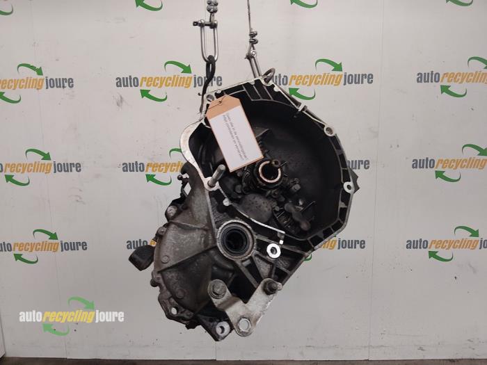 Gebruikte Versnellingsbak Opel Combo 1.3 CDTI 16V ecoFlex Prijs € 549,00 Margeregeling aangeboden door Autorecycling Joure B.V.