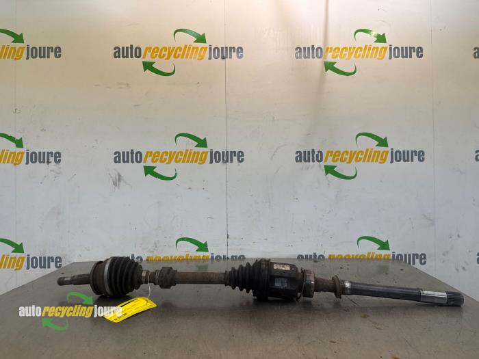 Gebruikte Steekas rechts-voor Toyota RAV4 (A3) 2.0 16V VVT-i 4x4 Prijs € 29,99 Margeregeling aangeboden door Autorecycling Joure B.V.