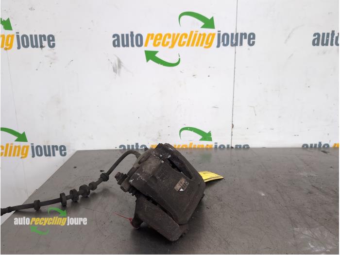 Gebruikte Steekas rechts-voor Audi A5 (8T3) 2.7 TDI V6 24V Prijs € 35,00 Margeregeling aangeboden door Autorecycling Joure B.V.