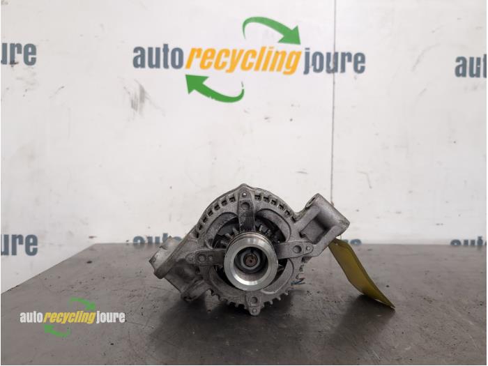 Gebruikte Dynamo Ford Focus C-Max 1.8 16V Prijs € 74,99 Margeregeling aangeboden door Autorecycling Joure B.V.