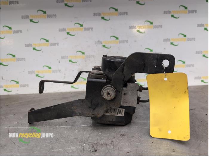 Gebruikte ABS Pomp Hyundai Coupe 2.7 V6 24V Prijs € 74,99 Margeregeling aangeboden door Autorecycling Joure B.V.