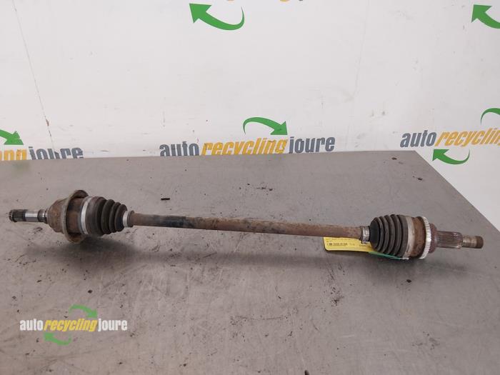 Gebruikte Aandrijfas links-achter Mazda CX-5 I (KE,GH) 2.2 Skyactiv D 16V 4WD Prijs € 75,00 Margeregeling aangeboden door Autorecycling Joure B.V.