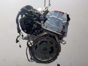 Gebruikte Motor Mercedes C-Klasse Prijs € 174,00 Margeregeling aangeboden door Van der Ven Autorecycling B.V.