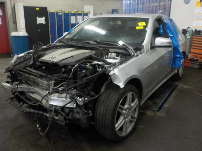 Aircopomp van een Mercedes E-Klasse 2009