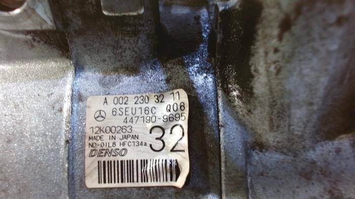 Aircopomp van een Mercedes E-Klasse 2009