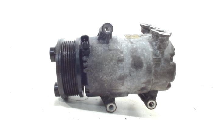 Aircopomp van een Landrover Freelander 2008