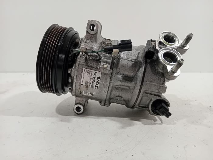 Gebruikte Pomp Airco Volvo V40 Prijs € 59,99 Margeregeling aangeboden door Van der Ven Autorecycling B.V.