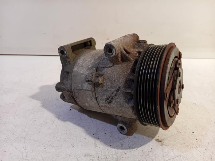 Gebruikte Aircopomp Fiat Bravo Prijs € 75,00 Margeregeling aangeboden door Van der Ven Autorecycling B.V.