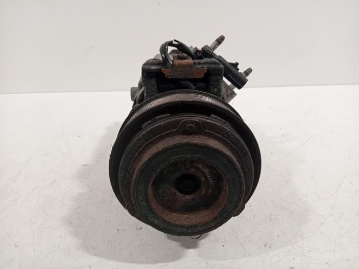 Gebruikte Aircopomp Chrysler 300 C Prijs € 170,00 Margeregeling aangeboden door Van der Ven Autorecycling B.V.