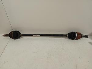 Gebruikte Cardanas rechts-voor (VWA) Nissan Micra Prijs € 60,00 Margeregeling aangeboden door Van der Ven Autorecycling B.V.