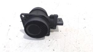 Gebruikte Luchtmassameter Volkswagen Golf Prijs € 13,00 Margeregeling aangeboden door Van der Ven Autorecycling B.V.