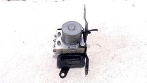 Gebruikte ABS Pomp Mercedes Citan Prijs € 13,00 Margeregeling aangeboden door Van der Ven Autorecycling B.V.