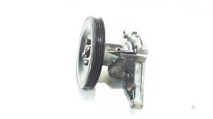 Gebruikte Waterpomp Kia Rio Prijs € 21,00 Margeregeling aangeboden door Van der Ven Autorecycling B.V.