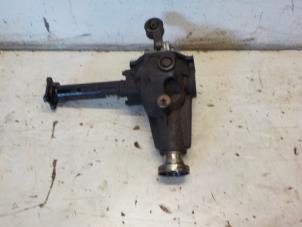 Gebruikte Achteras + Cardan Kia Sorento Prijs € 48,00 Margeregeling aangeboden door Van der Ven Autorecycling B.V.