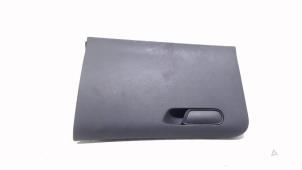 Gebruikte Handschoenenkastje Citroen C4 Prijs € 14,00 Margeregeling aangeboden door Van der Ven Autorecycling B.V.