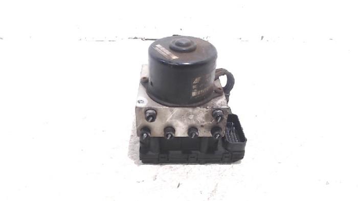 Gebruikte ABS Pomp Seat Alhambra Prijs € 30,00 Margeregeling aangeboden door Van der Ven Autorecycling B.V.