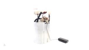 Gebruikte Tank element Pomp Renault Twingo Prijs € 13,00 Margeregeling aangeboden door Van der Ven Autorecycling B.V.