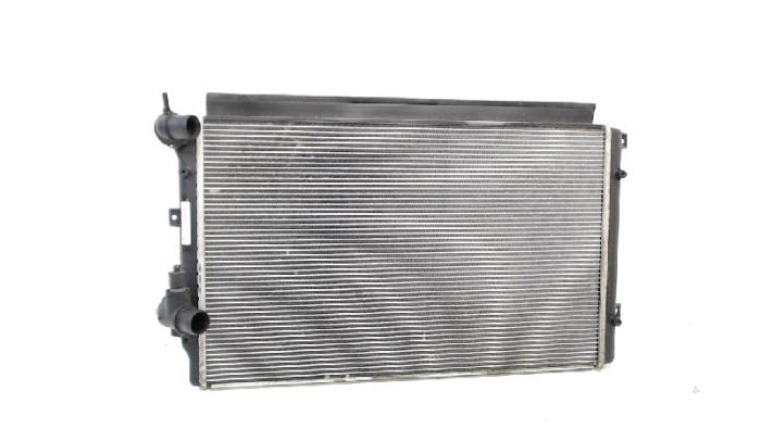 Gebruikte Radiateur Audi A3 Prijs € 12,00 Margeregeling aangeboden door Van der Ven Autorecycling B.V.