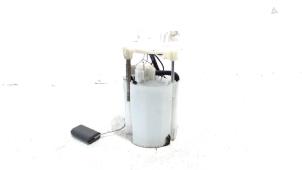 Gebruikte Tank element Pomp Renault Twingo Prijs € 13,00 Margeregeling aangeboden door Van der Ven Autorecycling B.V.