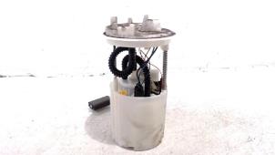 Gebruikte Tank element Pomp Alfa Romeo 147 Prijs € 30,00 Margeregeling aangeboden door Van der Ven Autorecycling B.V.