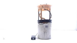 Gebruikte Tank element Pomp Volkswagen Touran Prijs € 12,00 Margeregeling aangeboden door Van der Ven Autorecycling B.V.