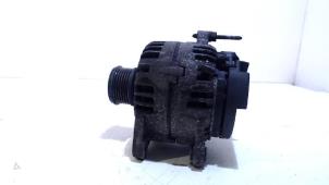 Gebruikte Dynamo Renault Clio Prijs € 27,00 Margeregeling aangeboden door Van der Ven Autorecycling B.V.