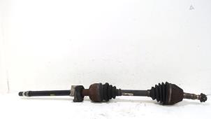 Gebruikte Steekas rechts-voor Opel Zafira Prijs € 30,00 Margeregeling aangeboden door Van der Ven Autorecycling B.V.