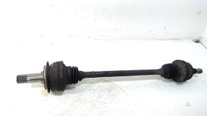 Gebruikte Aandrijfas rechts-achter Mercedes S-Klasse Prijs € 45,00 Margeregeling aangeboden door Van der Ven Autorecycling B.V.