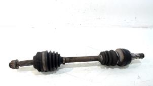 Gebruikte Aandrijfas links-voor Chevrolet Aveo Prijs € 21,00 Margeregeling aangeboden door Van der Ven Autorecycling B.V.