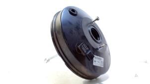 Gebruikte Rembooster Renault Twingo Prijs € 21,00 Margeregeling aangeboden door Van der Ven Autorecycling B.V.