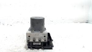 Gebruikte ABS Pomp Toyota Avensis Prijs € 57,00 Margeregeling aangeboden door Van der Ven Autorecycling B.V.