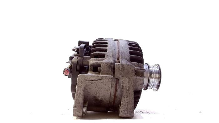 Gebruikte Dynamo Fiat Stilo Prijs € 27,00 Margeregeling aangeboden door Van der Ven Autorecycling B.V.