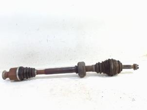 Gebruikte Steekas rechts-voor Dacia Sandero Prijs € 21,00 Margeregeling aangeboden door Van der Ven Autorecycling B.V.