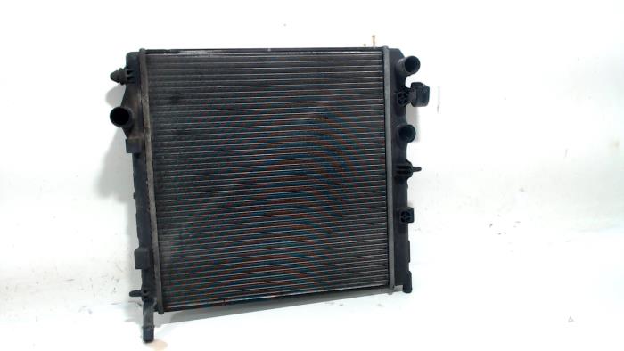Gebruikte Radiateur Peugeot 1007 Prijs € 21,00 Margeregeling aangeboden door Van der Ven Autorecycling B.V.
