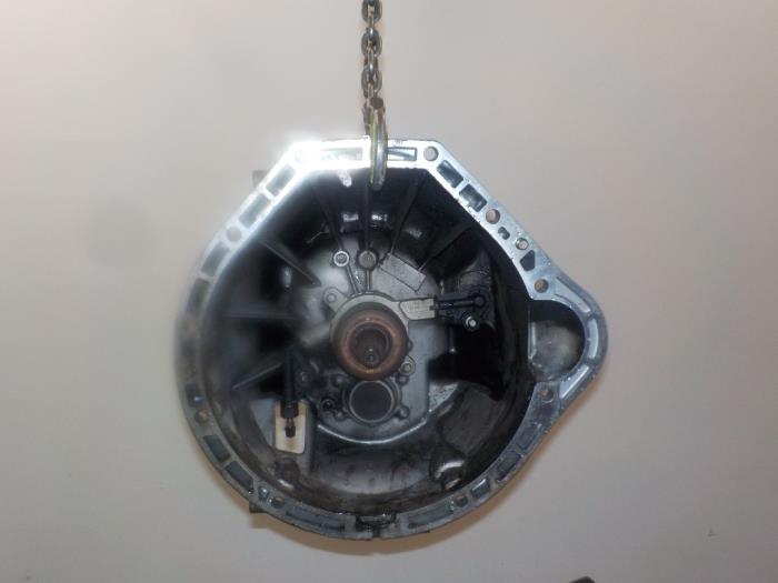 Gebruikte Versnellingsbak Mercedes C-Klasse Prijs € 99,99 Margeregeling aangeboden door Van der Ven Autorecycling B.V.