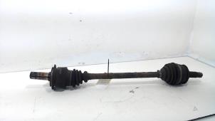 Gebruikte Aandrijfas rechts-voor Mercedes Vito Prijs € 21,00 Margeregeling aangeboden door Van der Ven Autorecycling B.V.