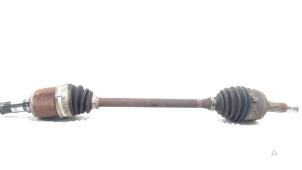 Gebruikte Steekas links-voor Mitsubishi Space Star Prijs € 18,00 Margeregeling aangeboden door Van der Ven Autorecycling B.V.