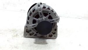 Gebruikte Dynamo Renault Megane Prijs € 18,00 Margeregeling aangeboden door Van der Ven Autorecycling B.V.