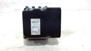 Gebruikte ABS Pomp Mercedes E-Klasse Prijs € 96,00 Margeregeling aangeboden door Van der Ven Autorecycling B.V.