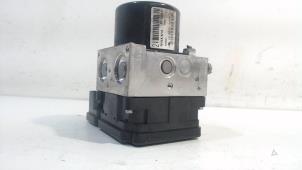 Gebruikte ABS Pomp Volvo S60 Prijs € 24,00 Margeregeling aangeboden door Van der Ven Autorecycling B.V.